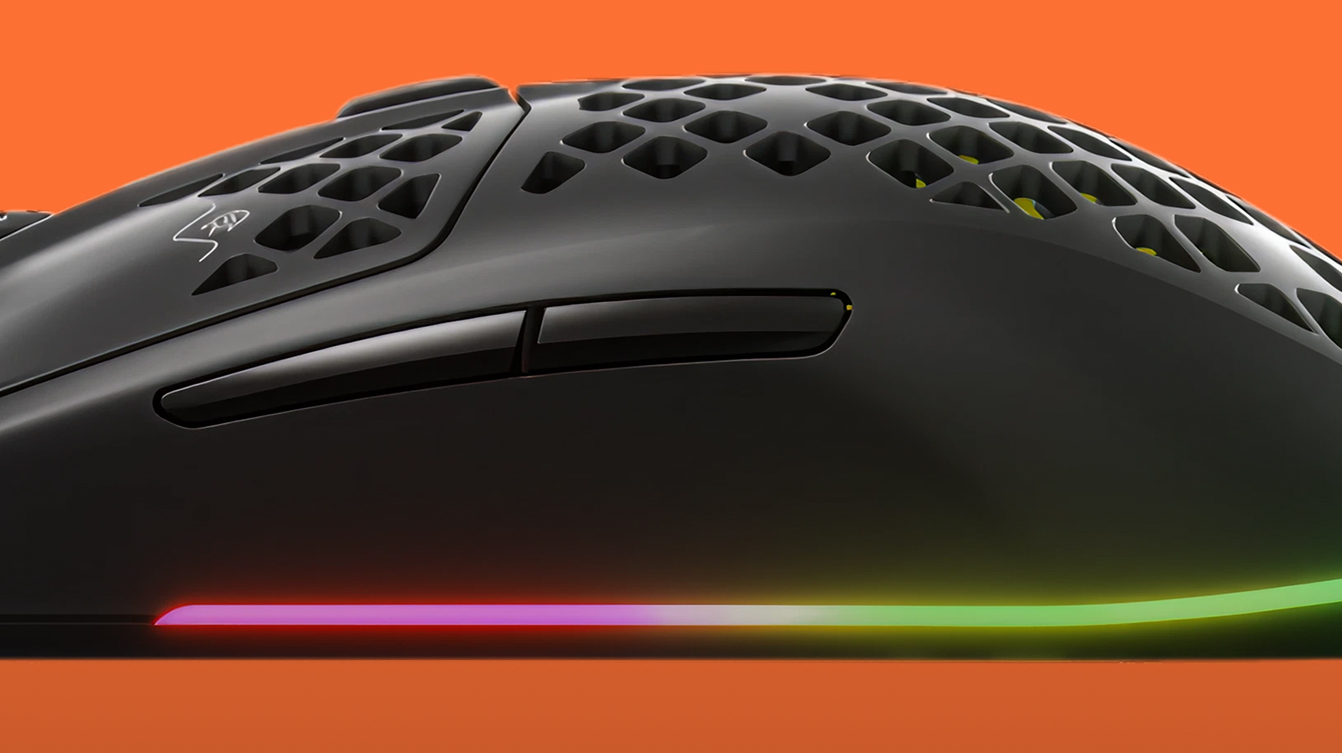 The crop of a steelseries Aerox mouse thats from a sidways perspective